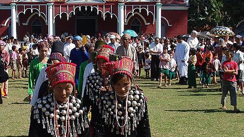Kirche in Myanmar ist geprägt von ethnischer Vielfalt und reichen Bräuchen.