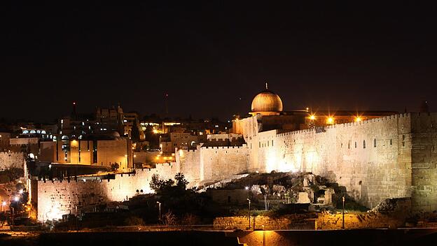 Altstadt von Jerusalem bei Nacht