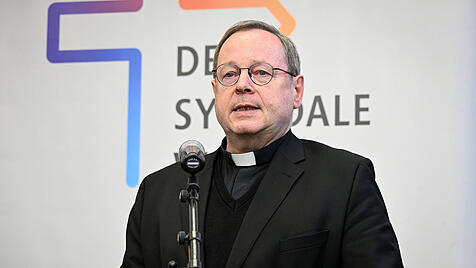 Georg Bätzing bei einer Sitzung des Synodalen Ausschusses im Dezember 2024.