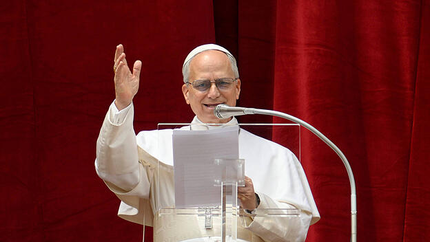 Regina Coeli auf dem Petersplatz