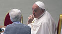 Papst Franziskus bei der Weltsynode im Vatikan