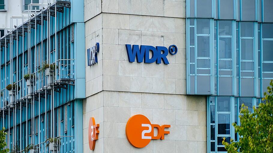 ARD , ZDFund RTL berichten einseitig über die hiesige Parteienlandschaft
