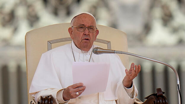 Papst Franziskus richtet Botschaft an Teilnehmer der Soldatenwallfahrt nach Lourdes