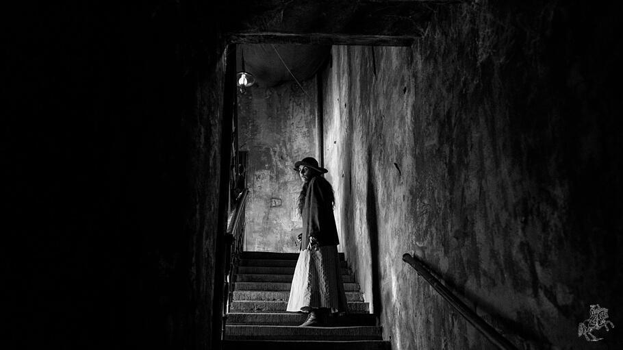 Das Mädchen mit der Nadel