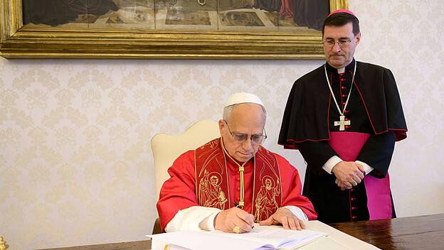 Papst Leo unterzeichnet "Magnifica humanitas"