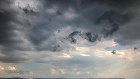 Ein Unwetter zieht auf am See Genezareth, einer der Pilgerorte im Heiligen Land. Hier wirkte Jesus Wunder. War er weniger ein Jude, sondern eher ein Pal&auml;stinenser?