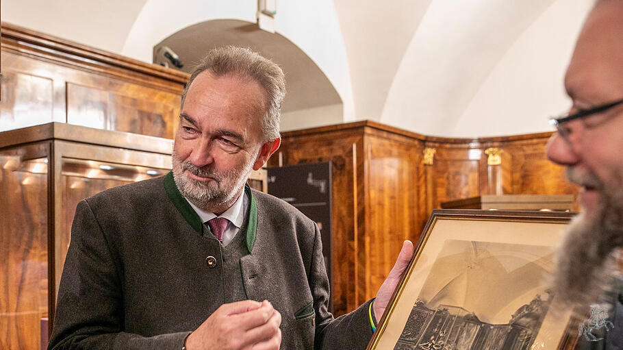 Kaiserenkel Karl von Habsburg