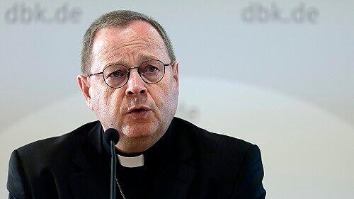 Dr. Georg Bätzing (Vorsitzender der Deutschen Bischofskonferenz, Bischof von Limburg) bei der Abschlusspressekonferenz