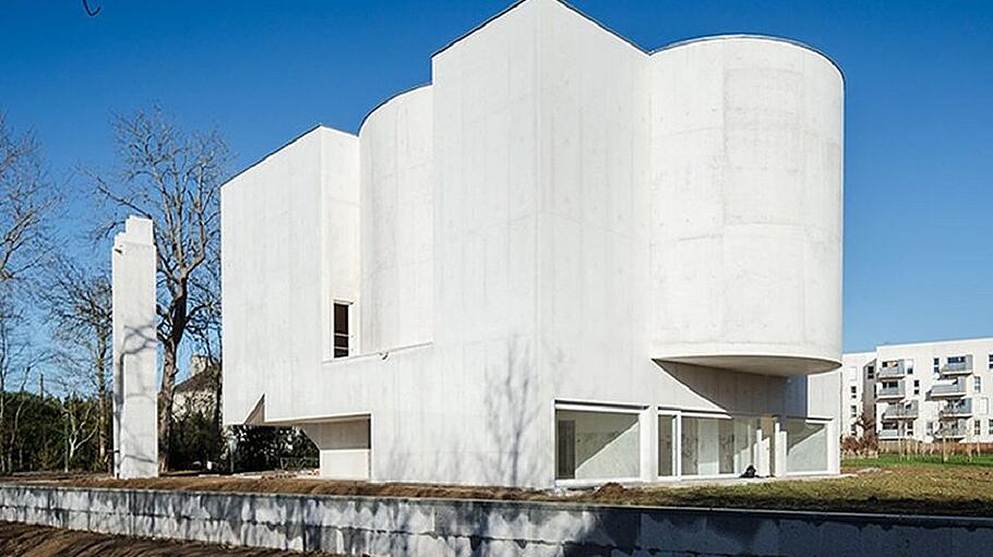 "Anastasis"-Kirche bei Rennes