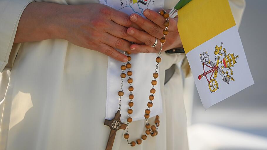 Kürzlich jährte sich die internationale Rosenkranzaktion von Kirche in Not.