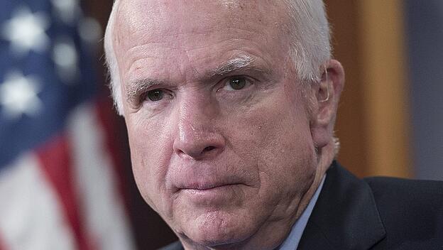 John McCain, Der gläubige Amerikaner