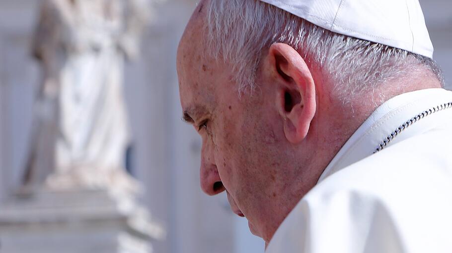 Theologin zum Brief von Papst Franziskus