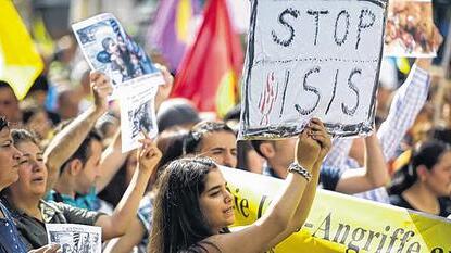 Proteste gegen Brutalität der IS-Terroristen im Irak gegen Minderheiten