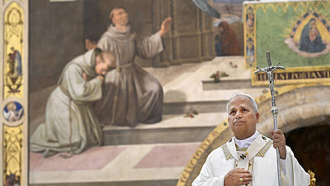 Papst Leo XIV. bei der Eucharistiefeier in der Basilika Santa Maria degli Angeli