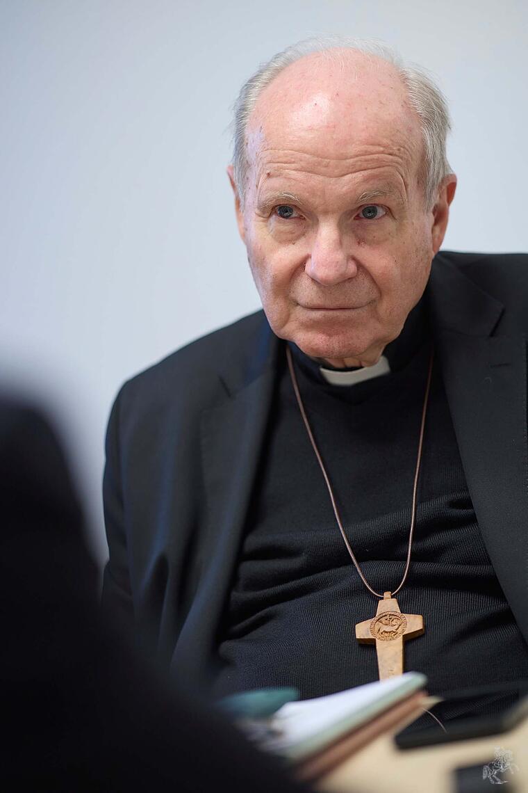 Kardinal Christoph Sch&ouml;nborn im Gespr&auml;ch mit der &bdquo;Tagespost"