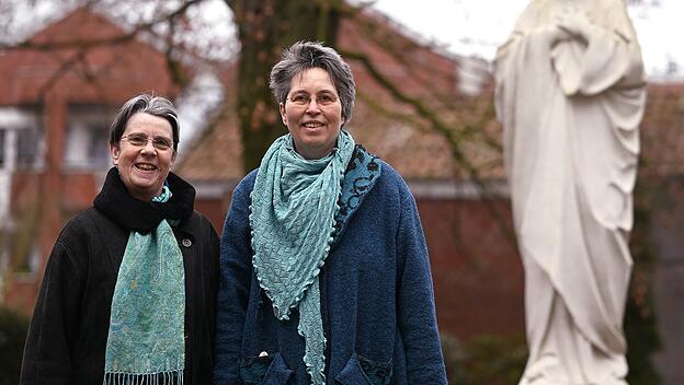 Das Paar Monika Schmelter und Marie Kortenbusch haben sich sich als queer geoutet.