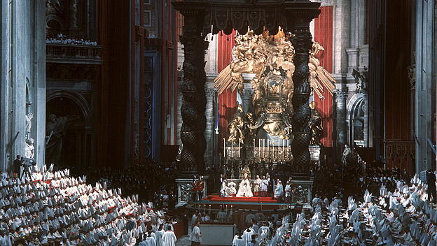 II. Vatikanische Konzil hatte die Kollegialität der Bischöfe betont