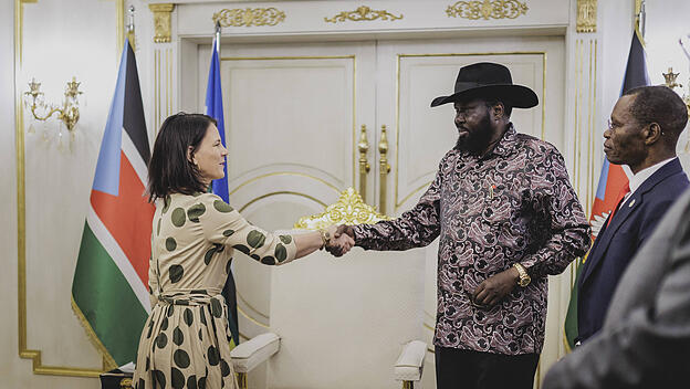 Außenministerin Annalena Baerbock und Salva Kiir Mayardit, Präsident des Südsudan