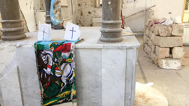 Der zerstörte Altarraum der griechisch-orthodoxen Kirche in Zabadani symbolisiert das Drama der Christen in Syrien.