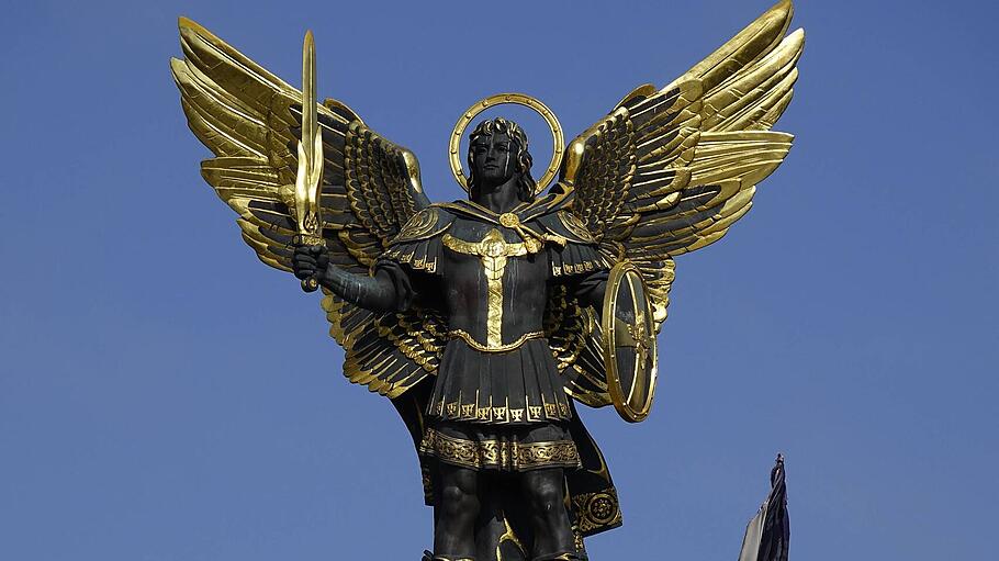 Bronzeskulptur Erzengel Michael