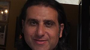 Wassim Razzouk, Tätowierer