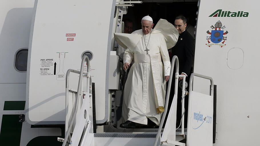 Papst Franziskus reist auf die Arabische Halbinsel