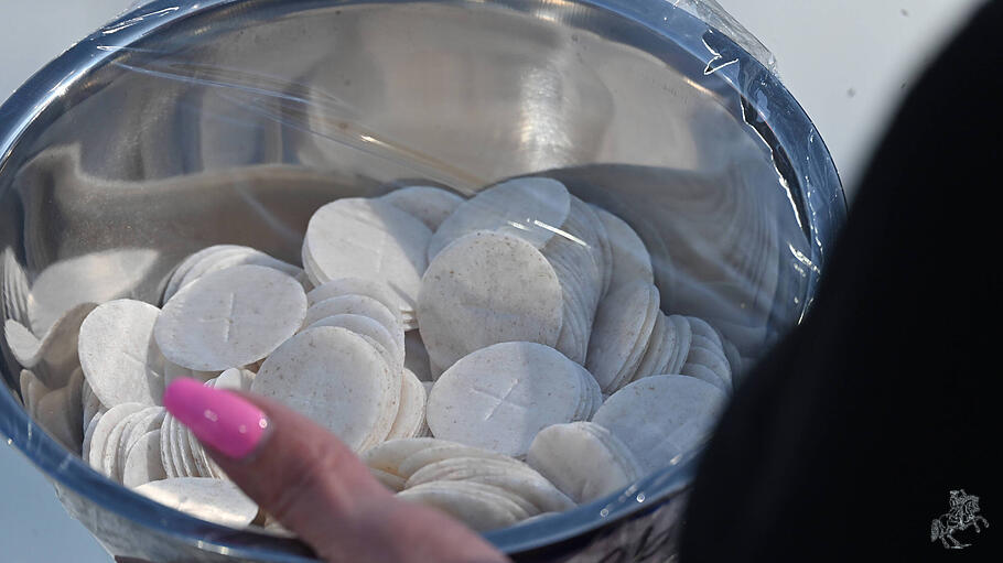 Papst Leo und die Frage nach dem Frauendiakonat