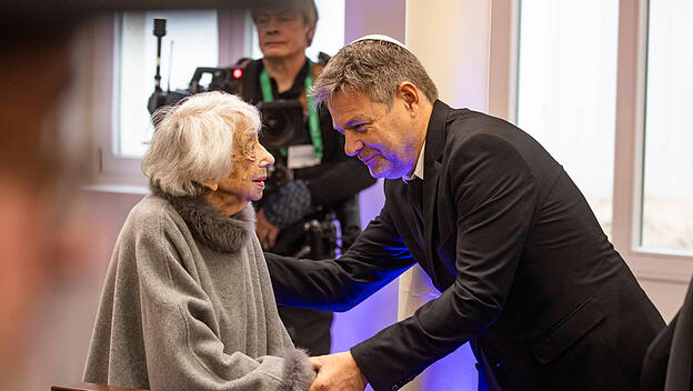 Habeck mit der Holocaust-Überlebenden Margot Friedländer