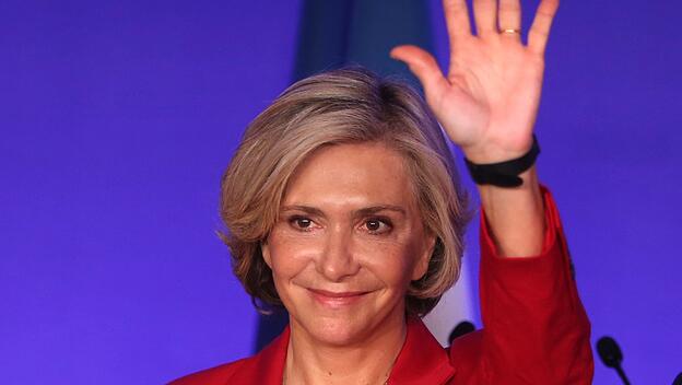 Frankreichs Republikaner schicken Pécresse in Präsidentenwahl