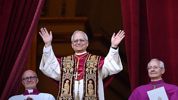 Zum Papstnamen Leo
