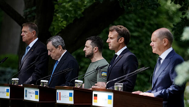 Ukraine-Krieg - Bundeskanzler Scholz in der Ukraine