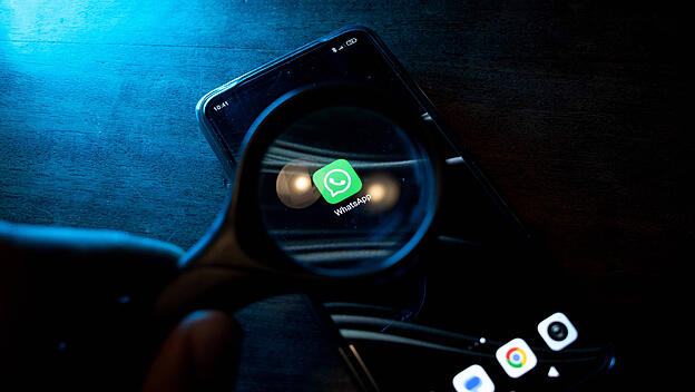 Ministrant wegen WhatsApp-Bild ausgeschlossen