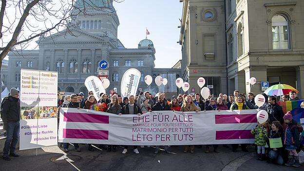 Demo für Ehe für Alle in der Schweiz
