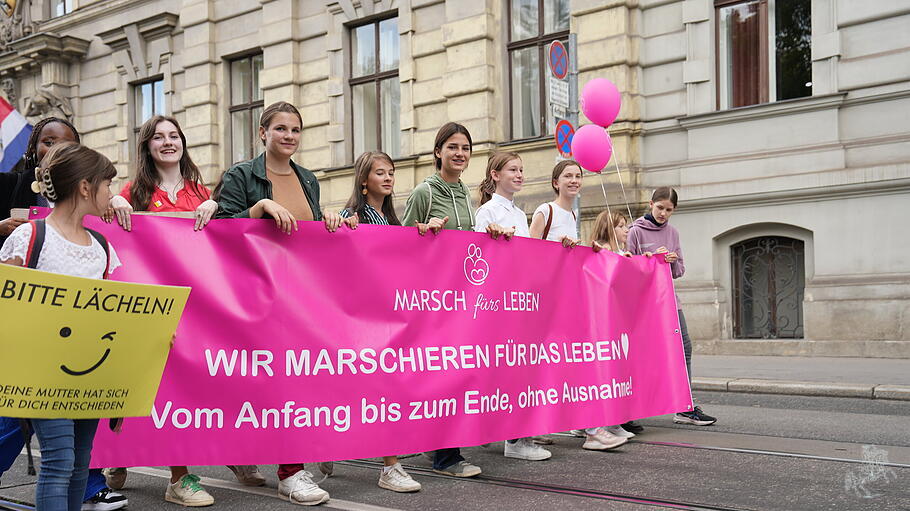 Auch die Jugend geht beim Marsch für das Leben in Wien mit.