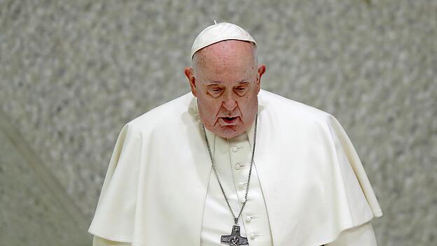 Papst Franziskus warnte vor sogenannten "deep fakes