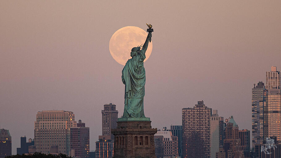 Leuchtet die Fackel der Freiheit noch bis nach Deutschland?