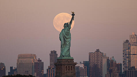 Leuchtet die Fackel der Freiheit noch bis nach Deutschland?