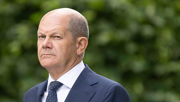 Bundeskanzler Olaf scholz reist nach Kiew
