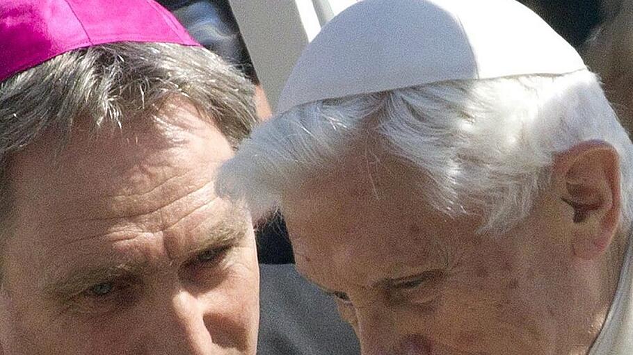 Papst Benedikt und Georg Gänswein