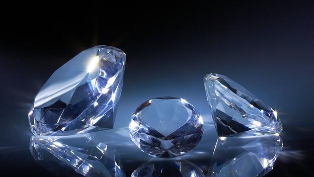 Shiny diamonds jewel