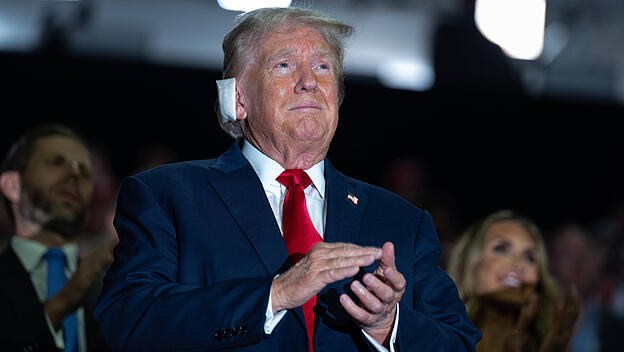 Donald Trump tritt zwei Tage nach dem Attentat beim Parteitag der Republikaner auf