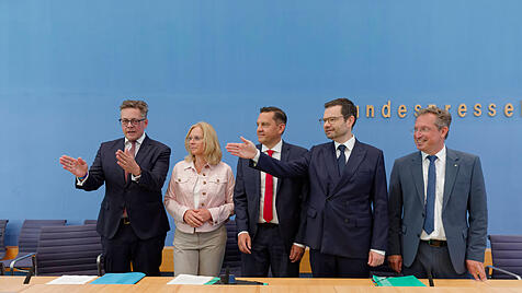 Fraktionen wollen Bundesverfassungsgericht stärken