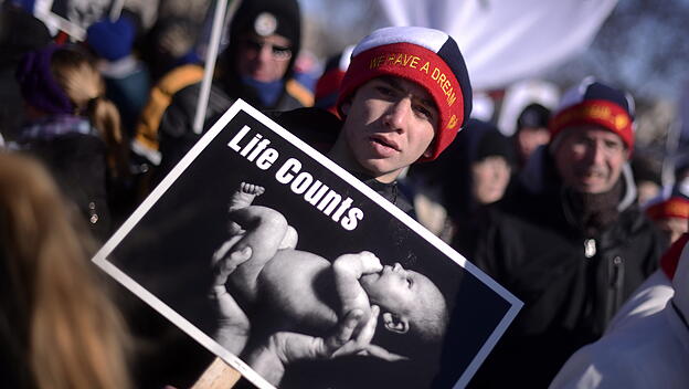 Abtreibungsgegner demonstrieren.