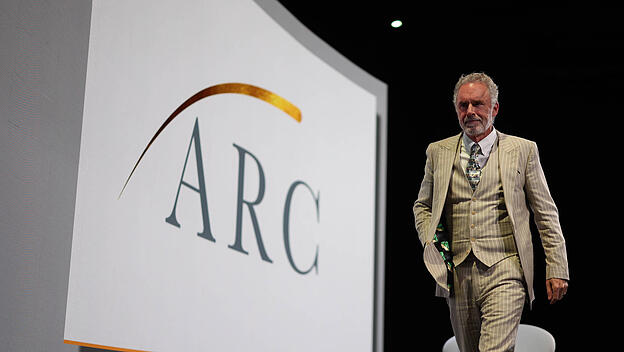 Jordan Peterson bei ARC-Konferenz in London