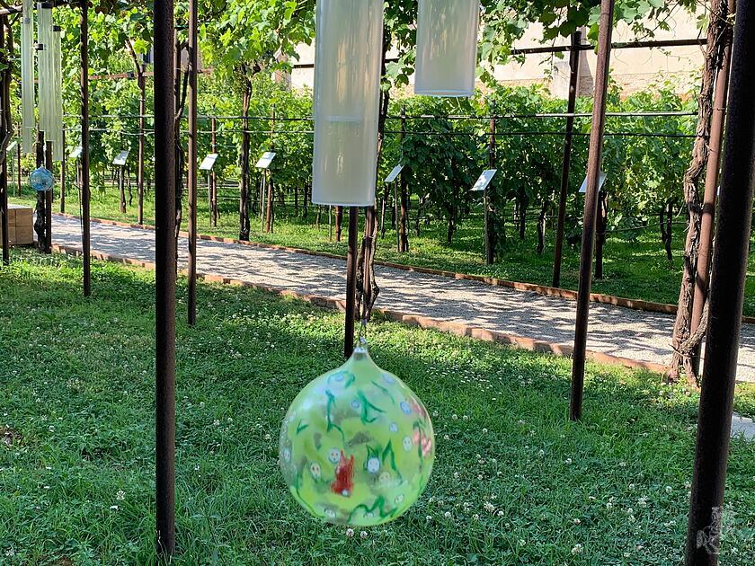 Durch die Verbindung von Kunst und Natur entstehen akustische und visuelle Impressionen.