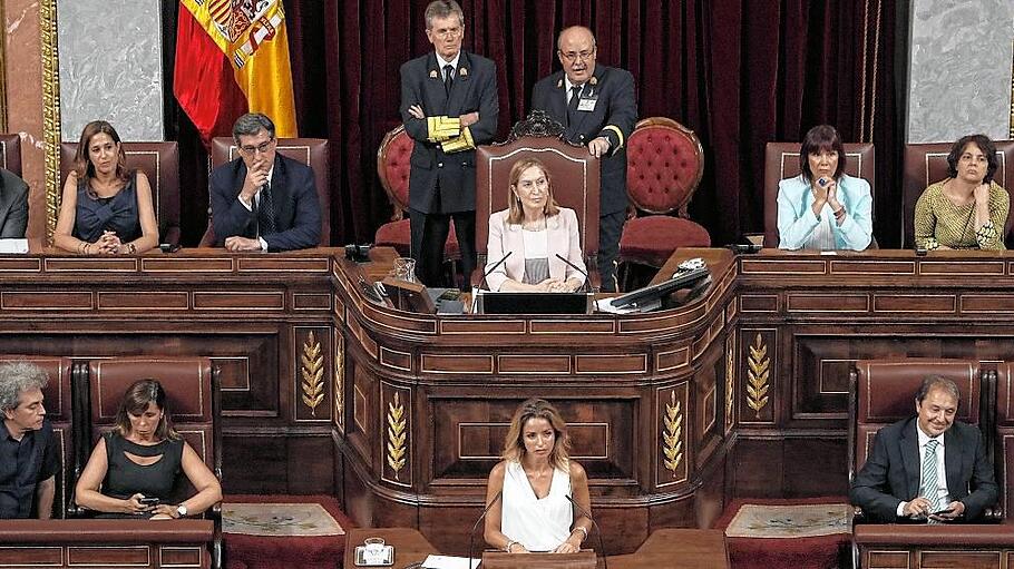 Constituent Session of Spanish Parliament for 12th legislature