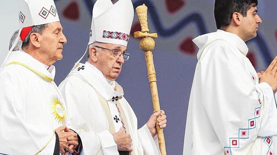 Papst Franziskus und  Erzbischof von Bogotá, Rubén Salazar Gómez