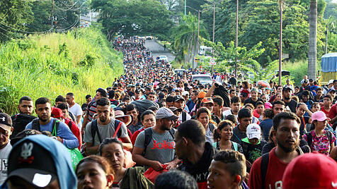 Migranten an der US-Grenze in Mexico