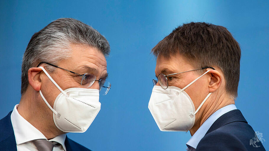 Der damalige Pr&auml;sident des Robert Koch-Instituts (RKI), Lothar Wieler, und der fr&uuml;here Bundesgesundheitsminister Karl Lauterbach (SPD)