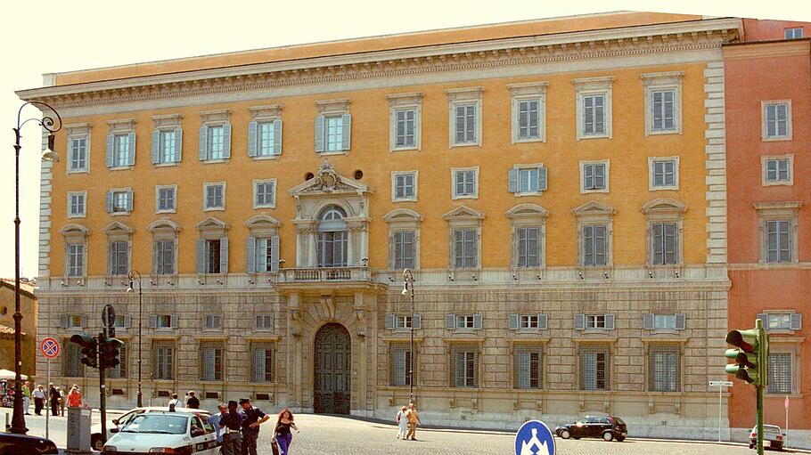 Aussenansicht des Gebäudes der Glaubenskongregation in Rom